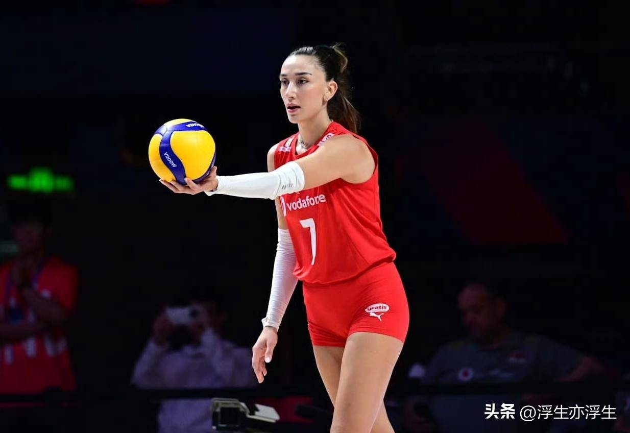 罗恩取胜破局,启程冲顶法国联赛 罗恩取胜破局,启程冲顶法国联赛