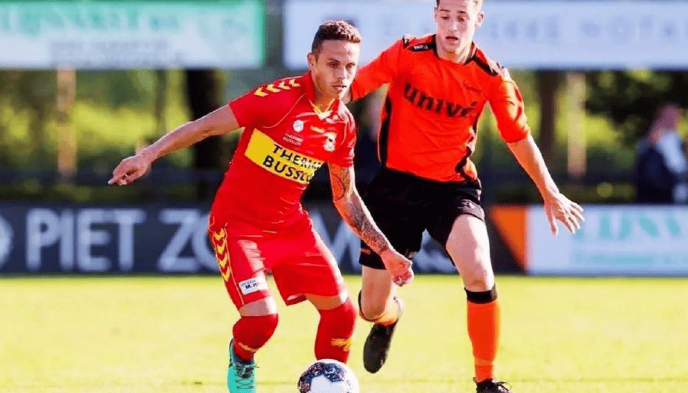 阿贾克斯逆袭晋级,创造荷甲球队奇迹 阿贾克斯逆袭晋级,创造荷甲球队奇迹