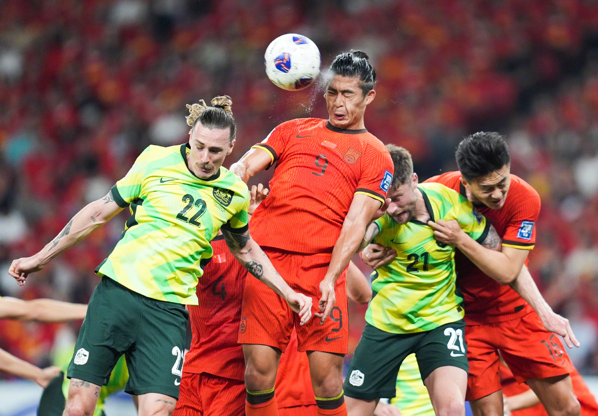 半岛体育电竞-加纳女足意外淘汰对手,男足再度失利