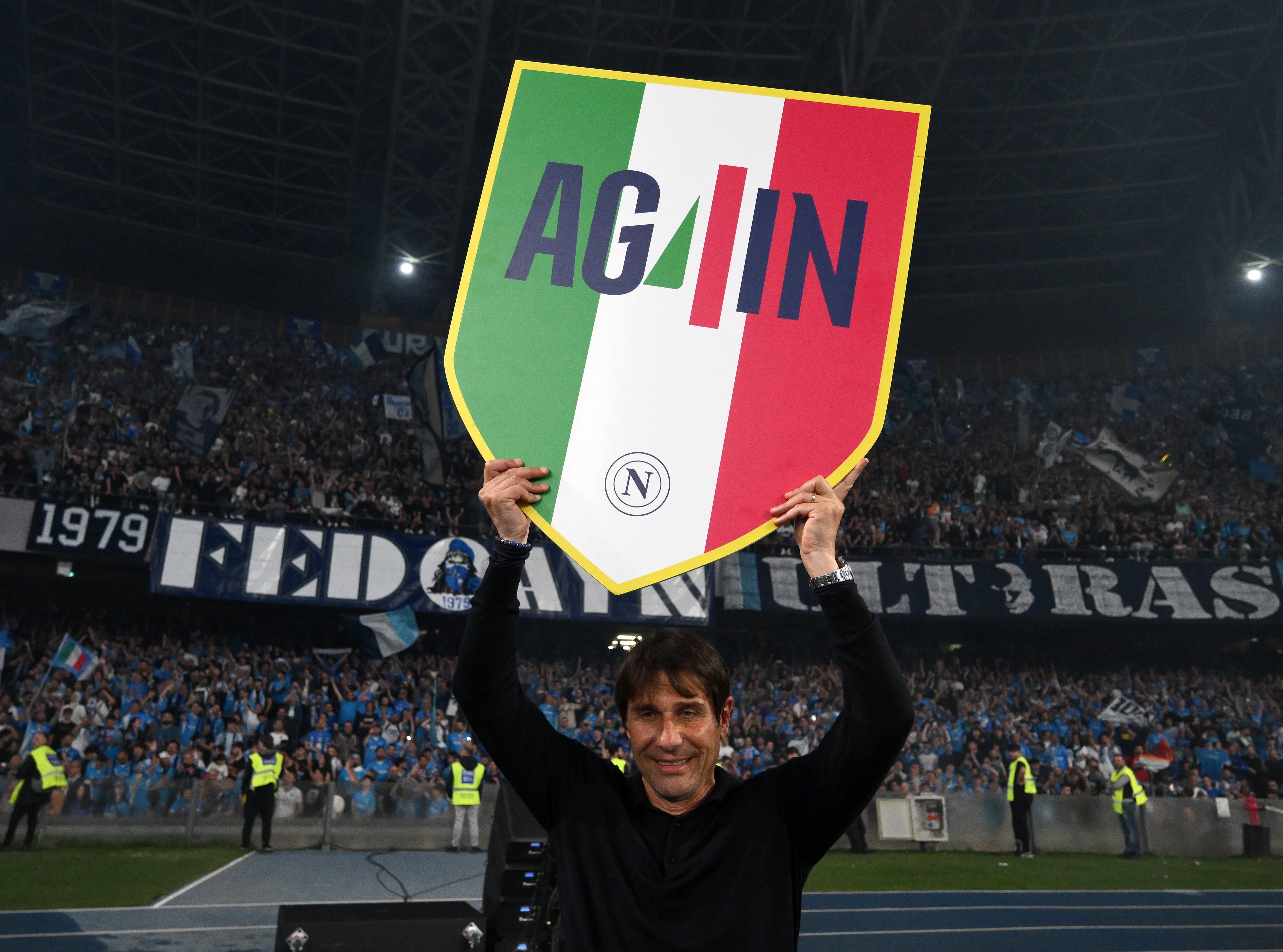 那不勒斯一波五连胜，暂时排名意甲第二的简单介绍