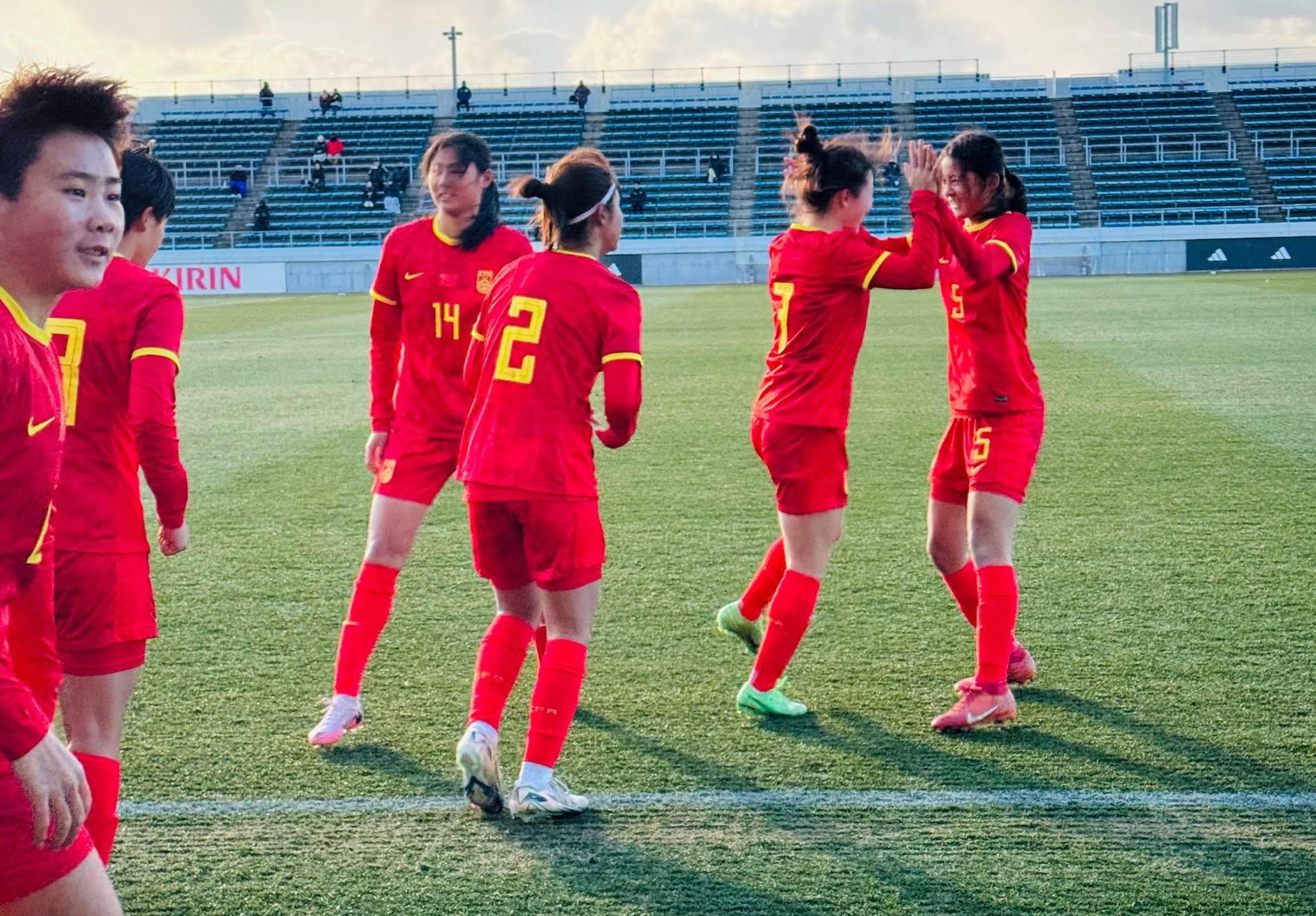 关于历史时刻！中国女足创造新纪录的信息