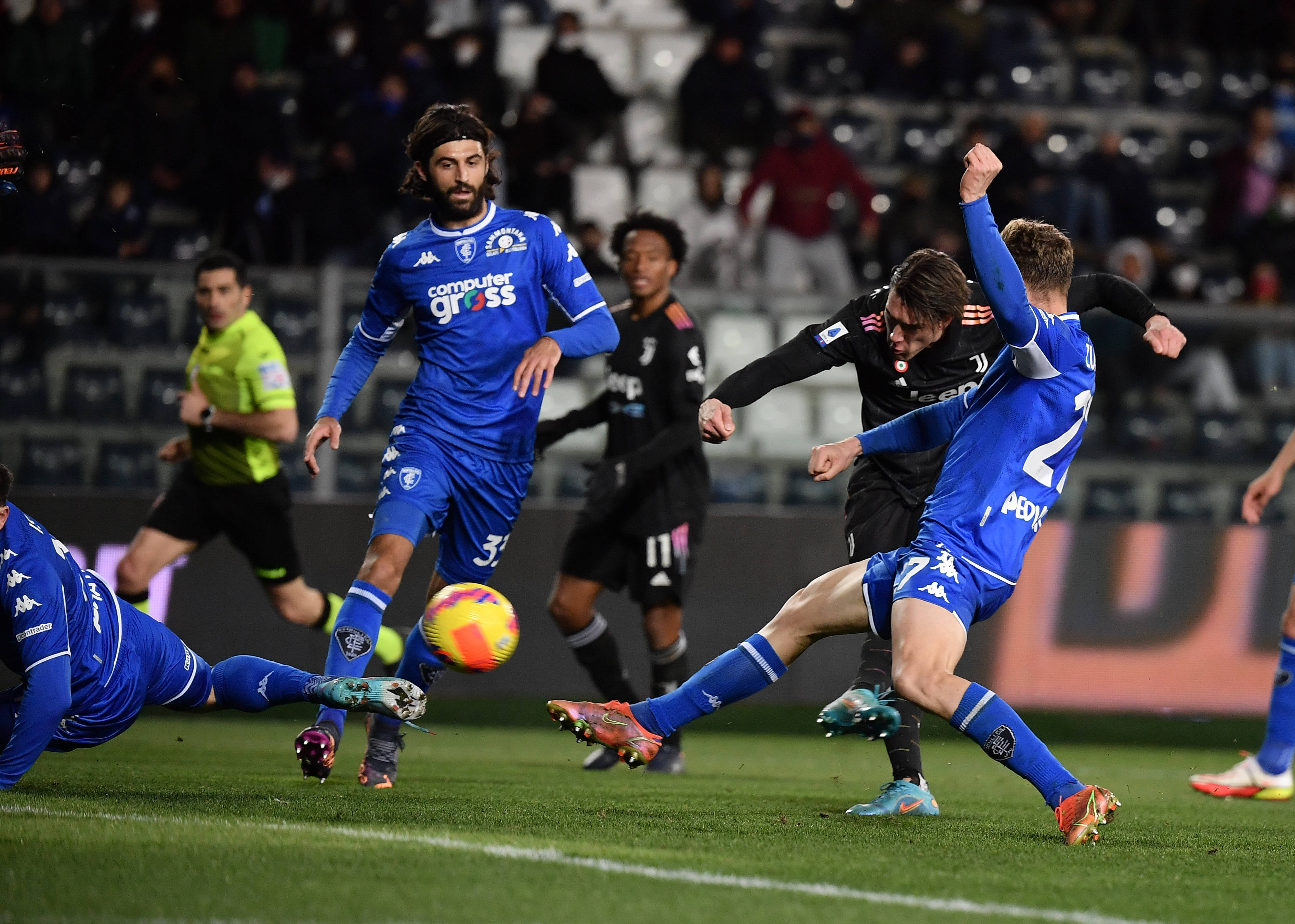 莱斯特城主帅信心十足,备战关键比赛 莱斯特城主帅信心十足,备战关键比赛