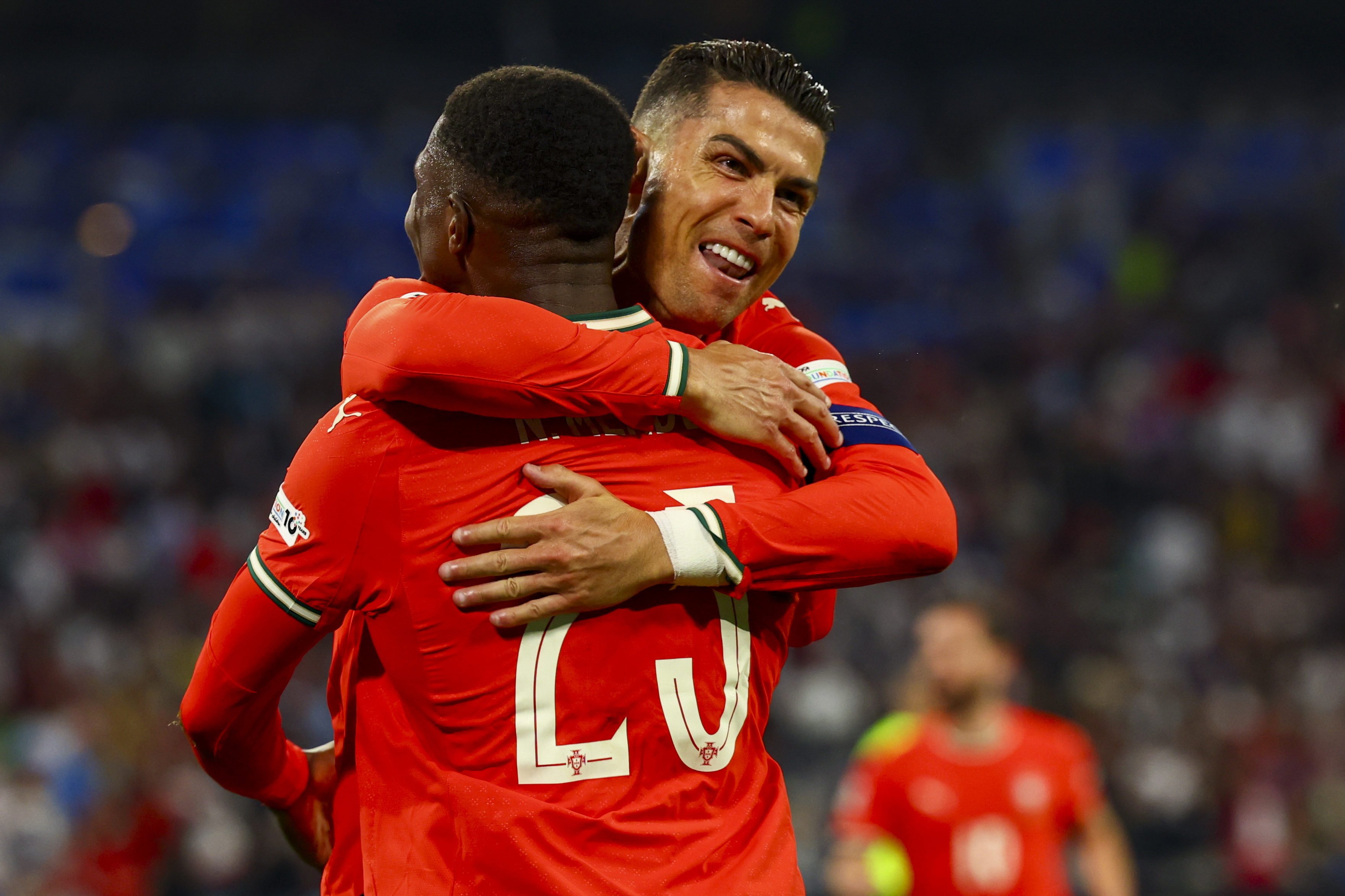 包含欧国联决赛前瞻:激战即将开启的词条 包含欧国联决赛前瞻:激战即将开启的词条