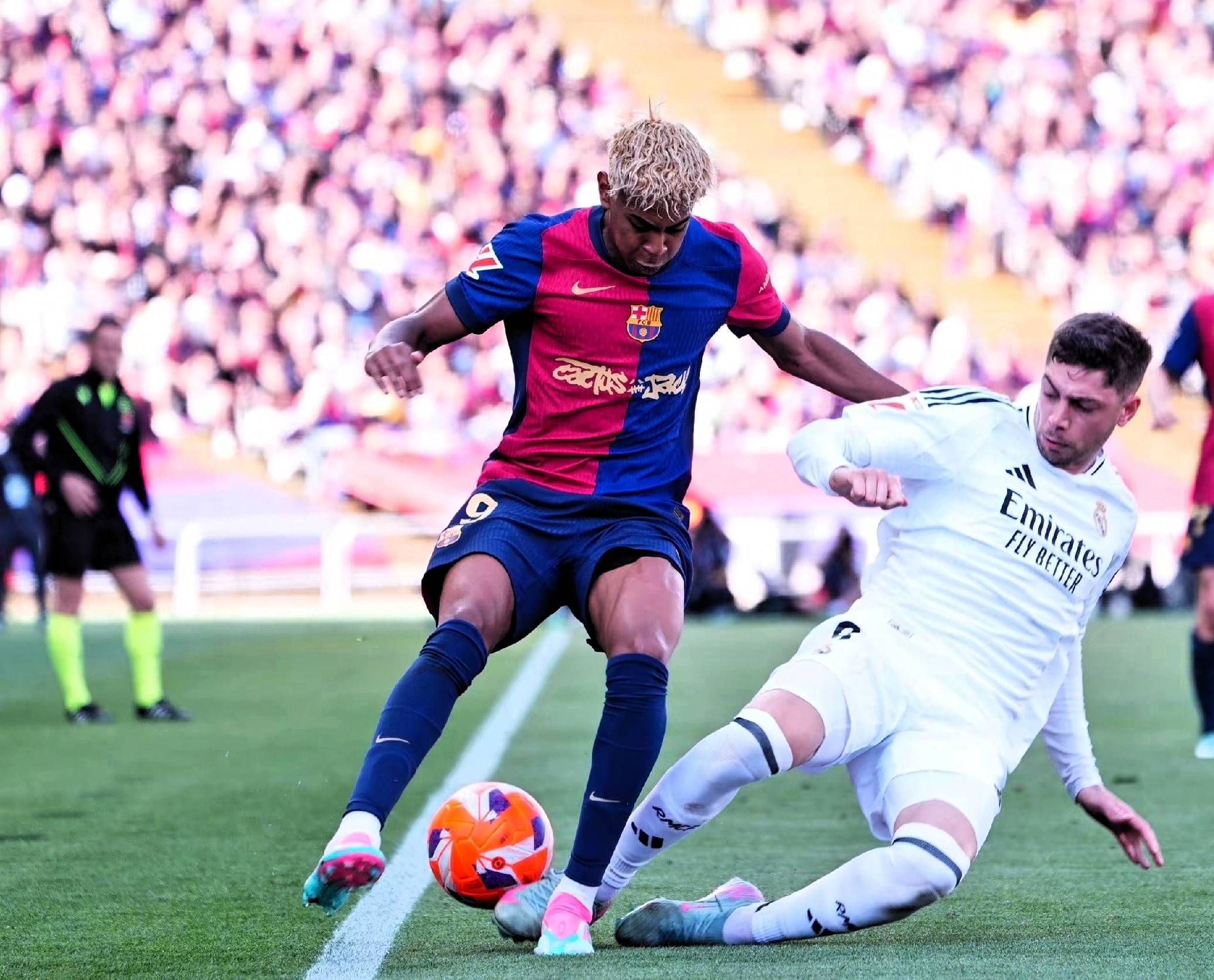 皇马巴萨大战，欧冠双雄对阵燃情激斗的简单介绍