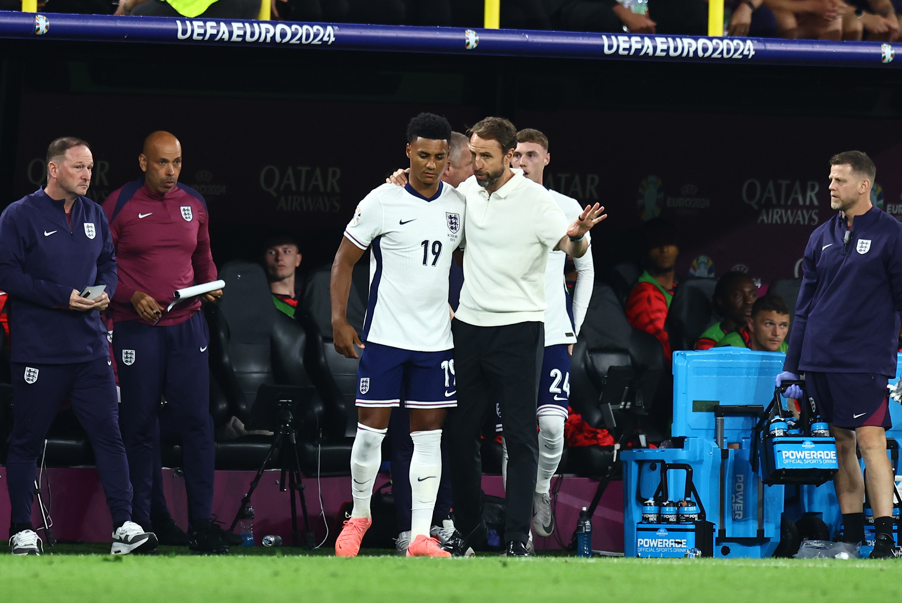 欧预赛：白俄罗斯队苦战到底，德国队实现逆袭的简单介绍