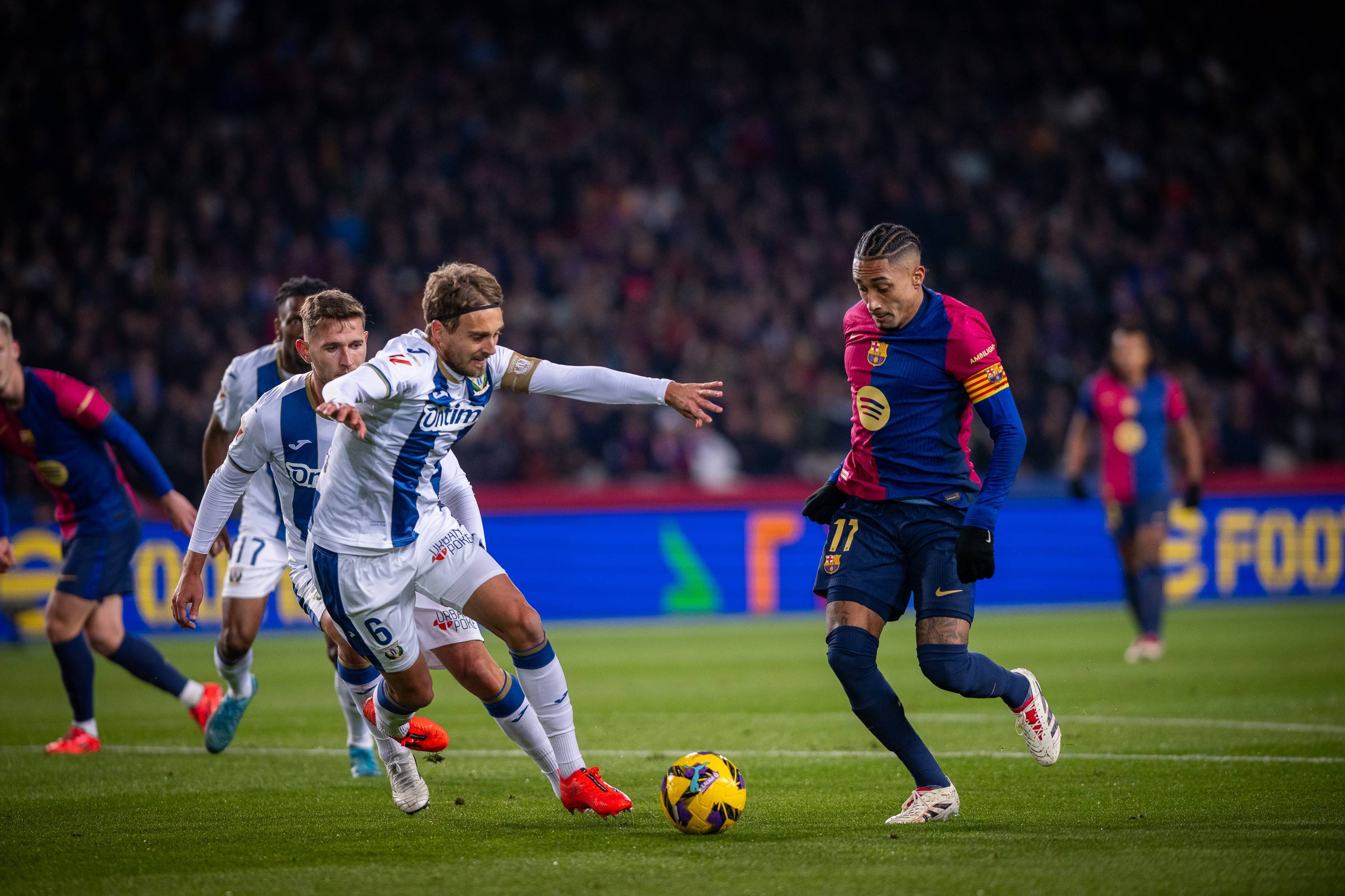 包含塞内加尔逆袭战胜巴西，欧洲杯燃情进行中的词条