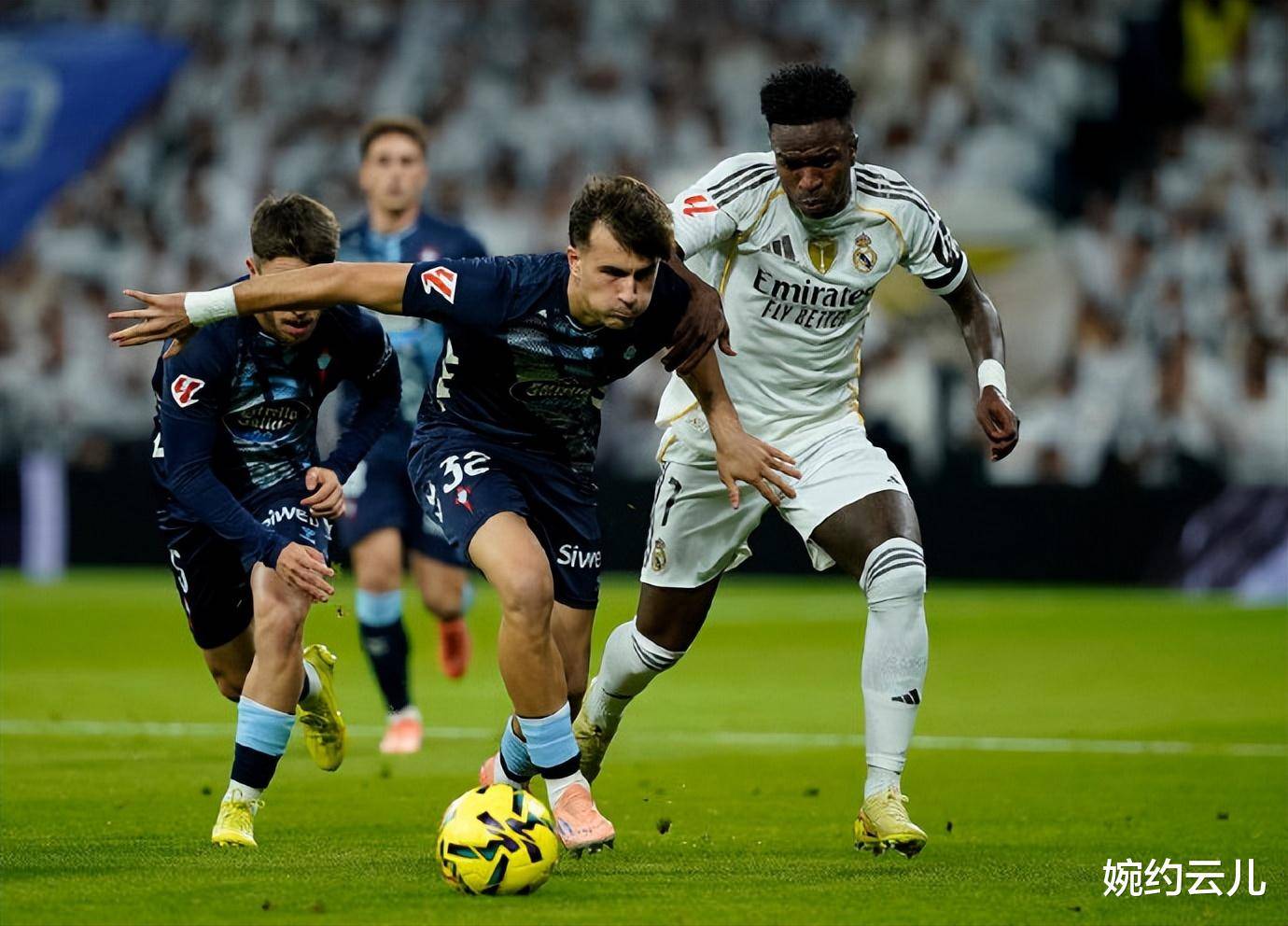 半岛体育vip注册-关于皇马主场球迷欢声雷动，球队士气高昂的信息